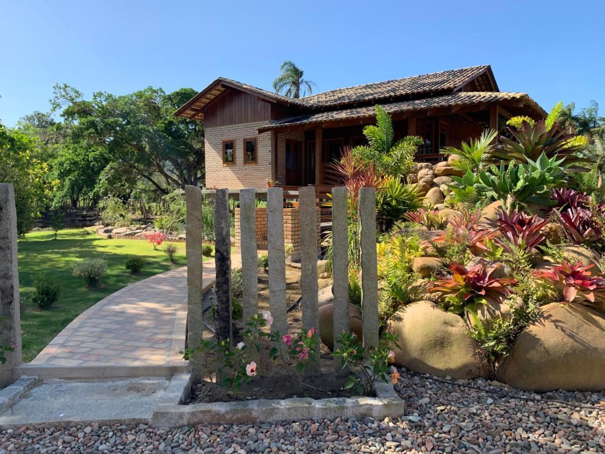 Casa Do Lago - Condominio De Casas Para Aluguel Diario E De Temporada Penha  Bagian luar foto